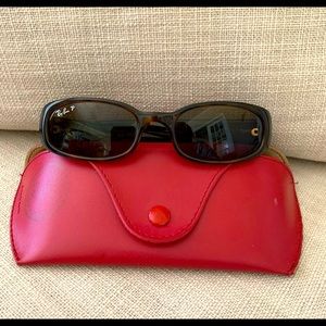 Women’s polarized Ray Ban sunglasses
